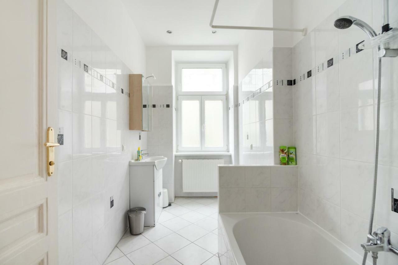 Universum Apartment 2 Vienna Luaran gambar