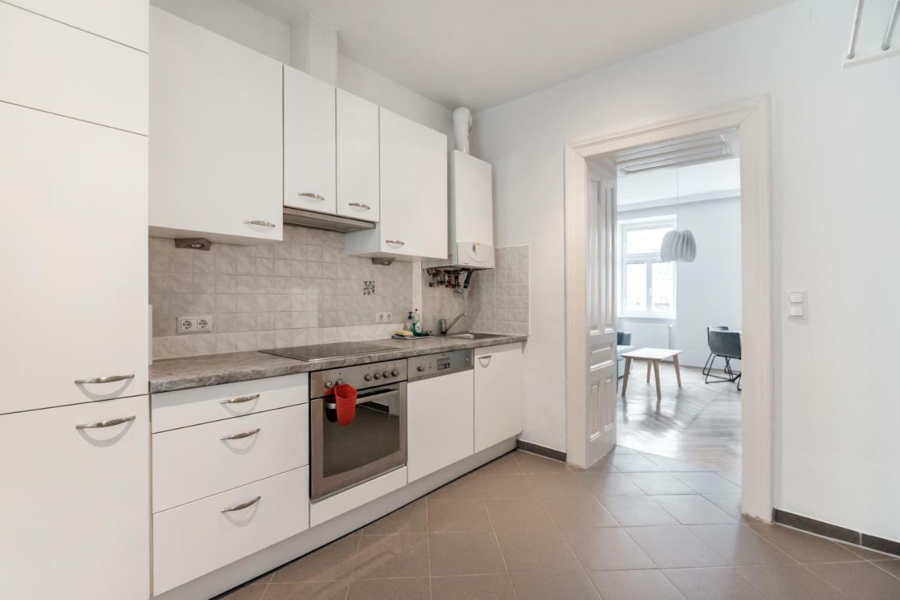 Universum Apartment 2 Vienna Luaran gambar